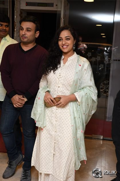 100-Days-of-Love-Movie-Audio-Launch